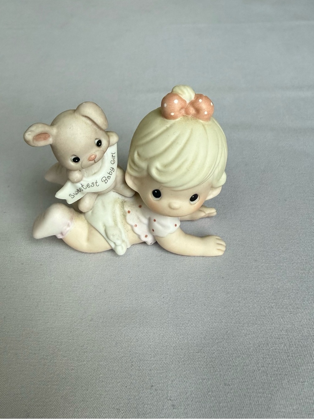 Precious Moments figurine “Sweetest Baby Girl”